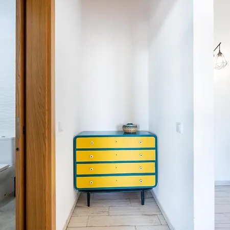Porta 27